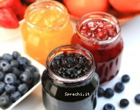 Consigli anti-spreco: trasformare la frutta imperfetta in marmellate