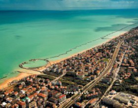 ASL Pescara, il M5S lamenta troppi sprechi
