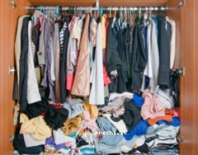 Spreco: 5 cose inutili che abbiamo nel nostro armadio