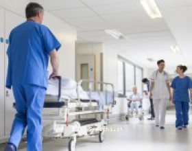Corruzione in sanità, sbagliato usare il camice bianco?
