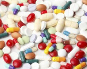 Federfarma e associazioni dei consumatori contro sprechi medicinali