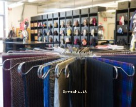 Conviene acquistare negli outlet? Quanto e come si risparmia davvero