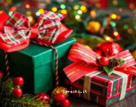 Regali di Natale inutili? Nove persone su dieci gli ricevono